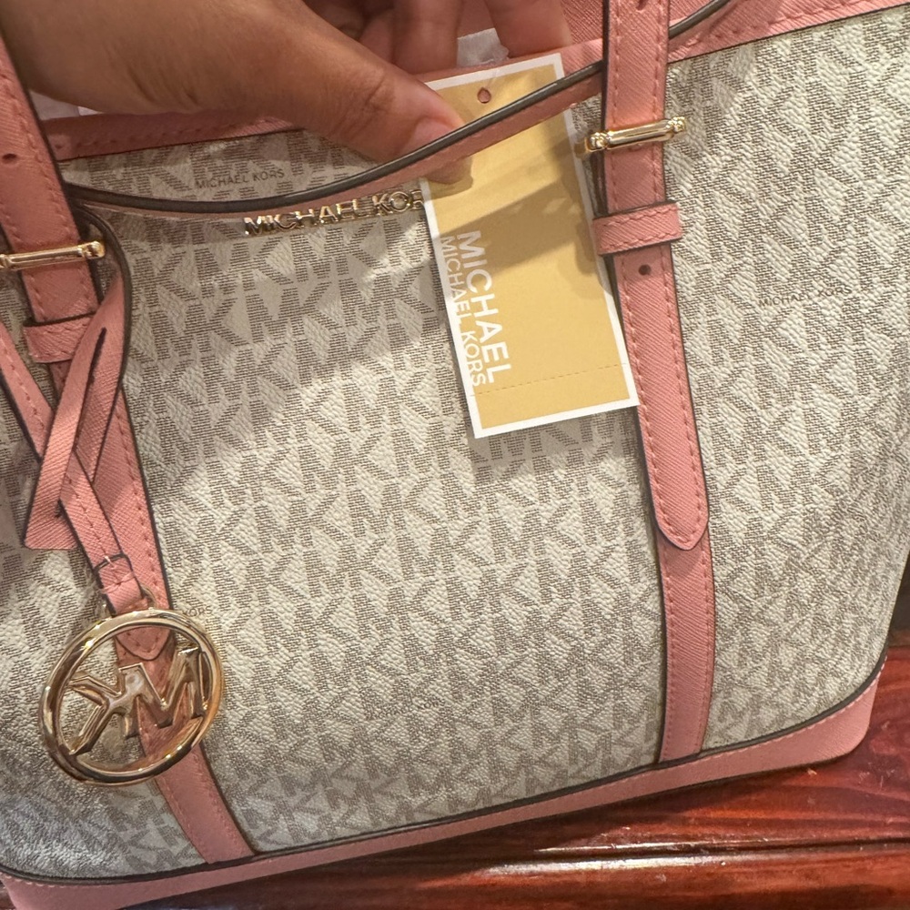 Michael Kors Pink Trim Signature Tote - Picture 4 of 4